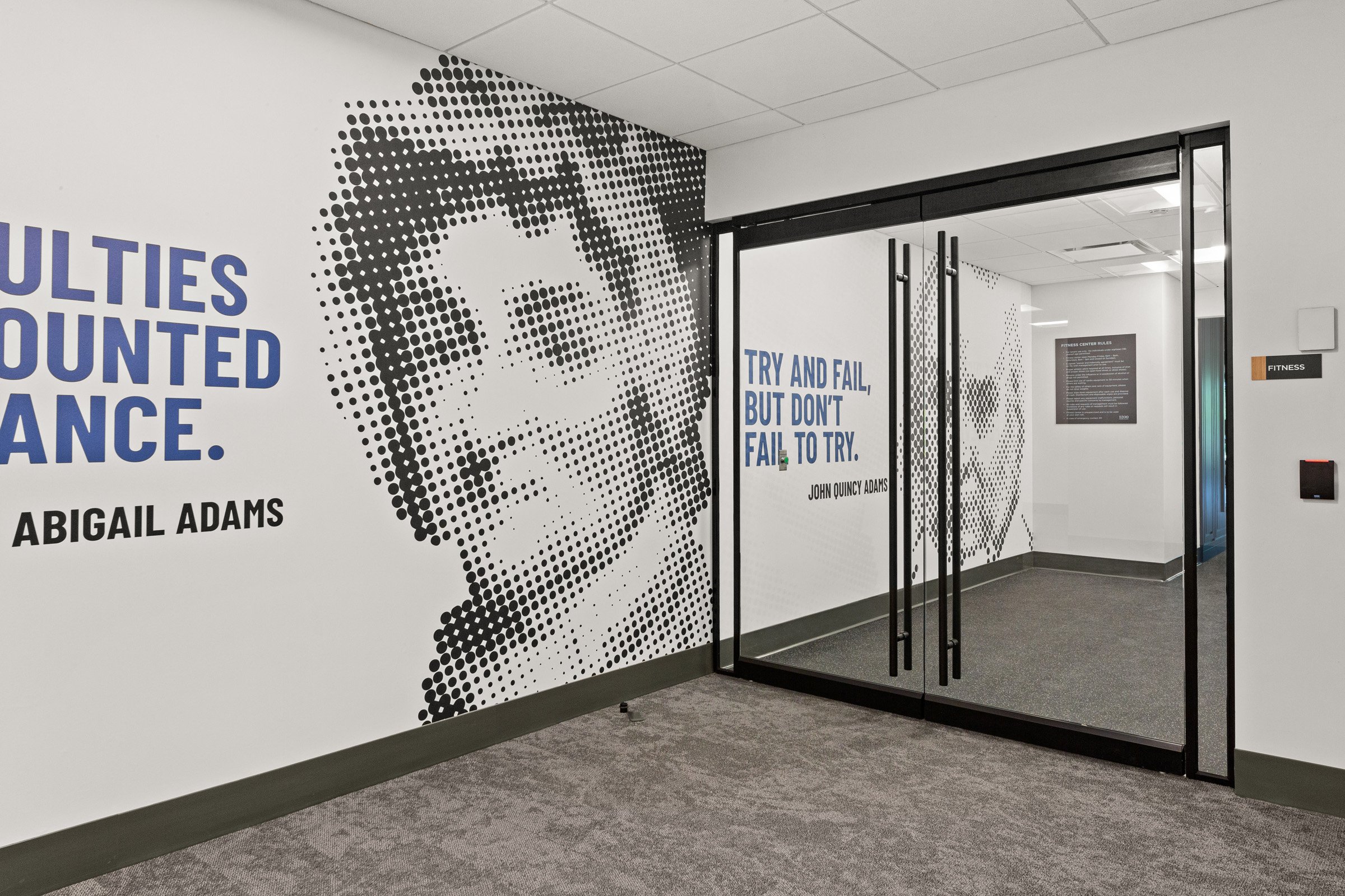 1200 Crown Colony00022