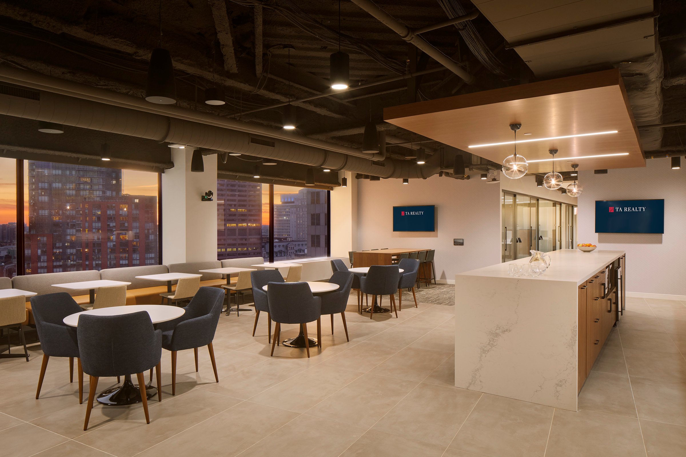 TA REalty Federal St (2)