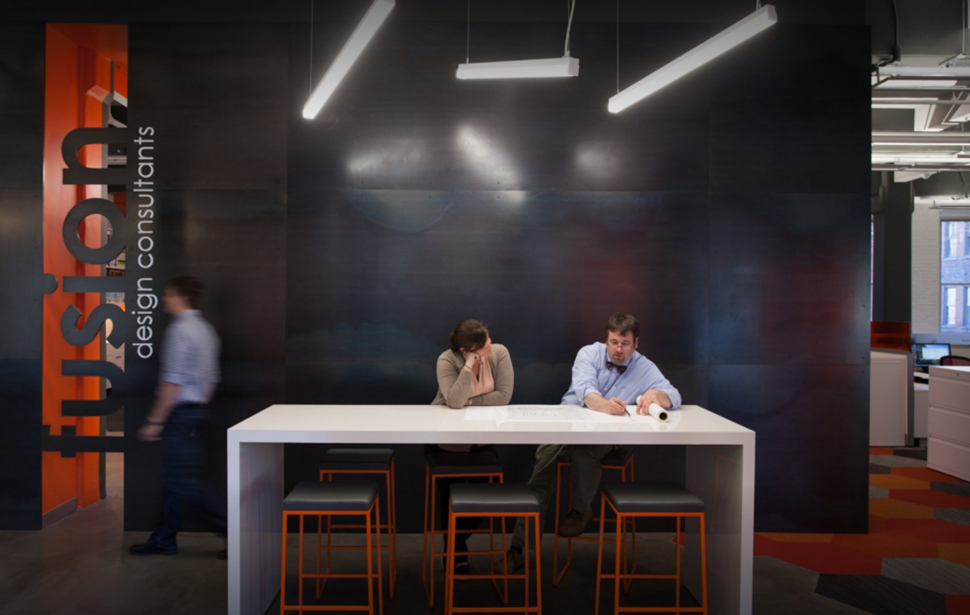 desk front entry Fusion 
